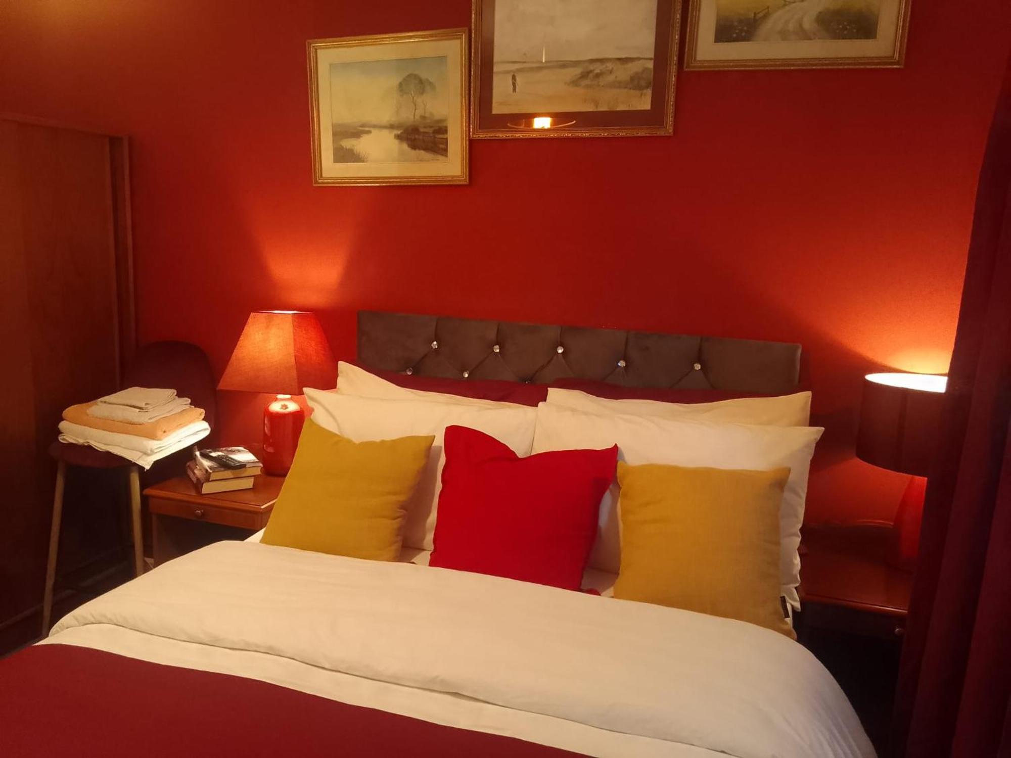 Cosy Stay In Walsall By Ideal Home Bloxwich Dış mekan fotoğraf