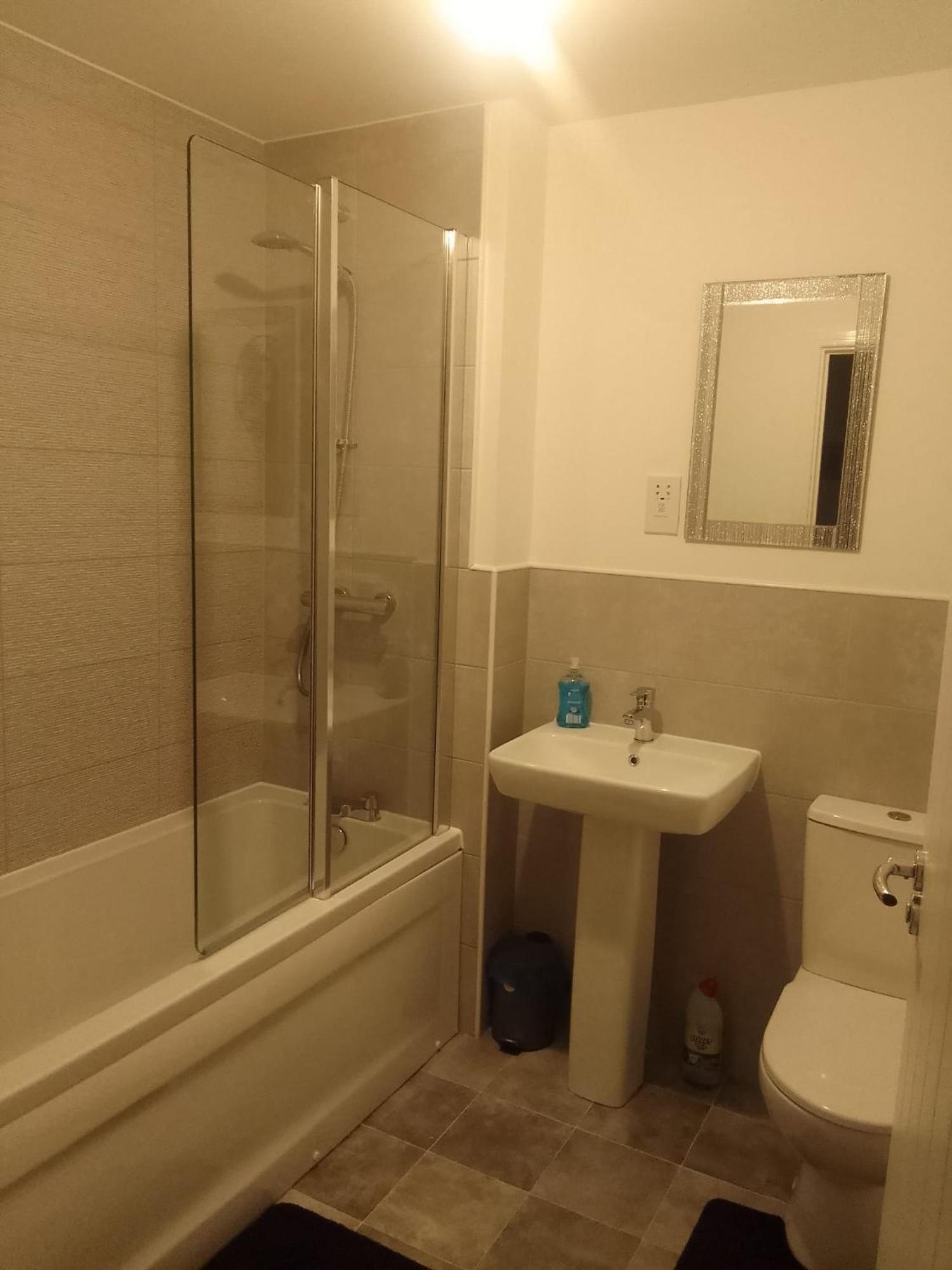 Cosy Stay In Walsall By Ideal Home Bloxwich Dış mekan fotoğraf