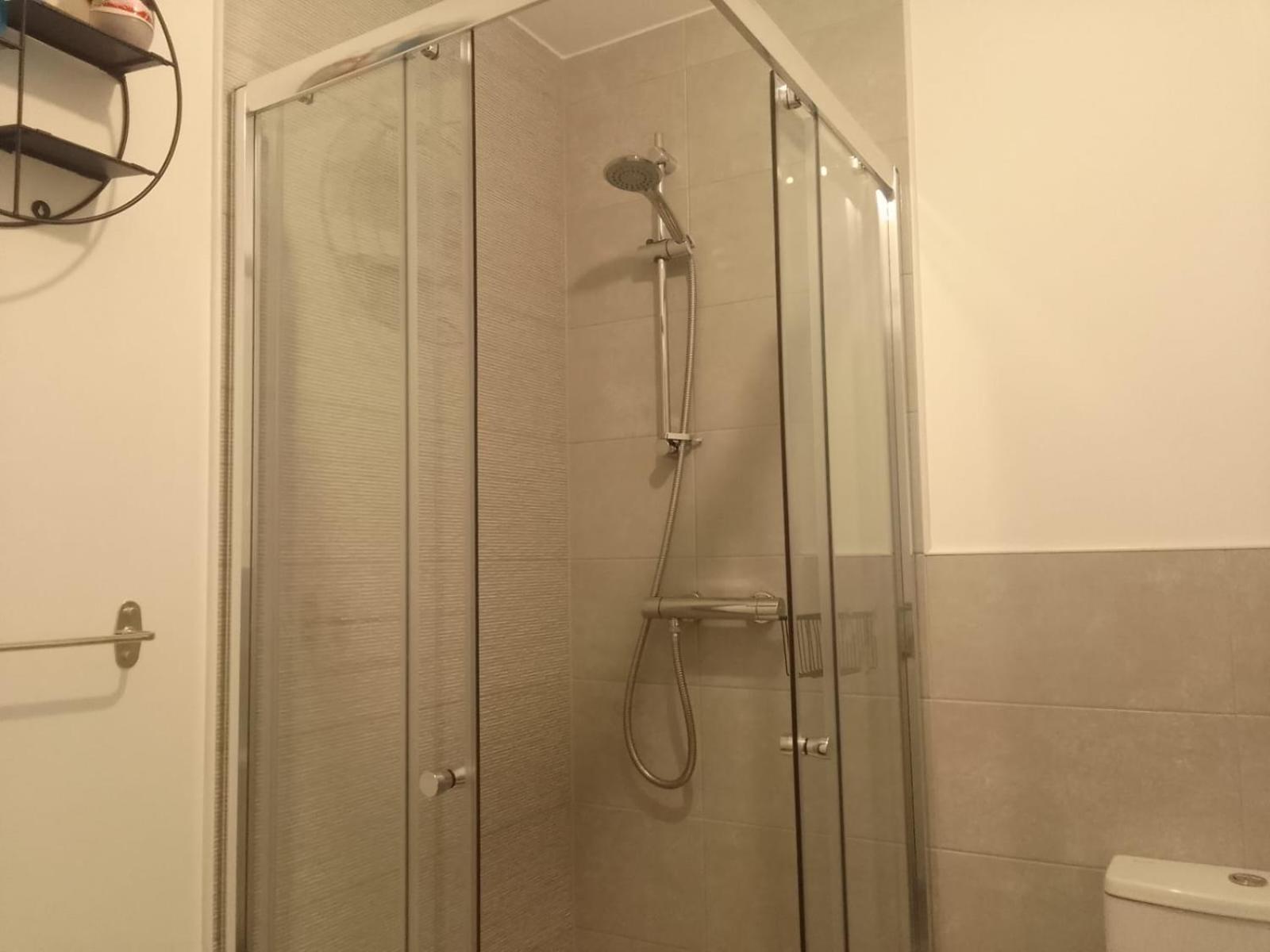 Cosy Stay In Walsall By Ideal Home Bloxwich Dış mekan fotoğraf